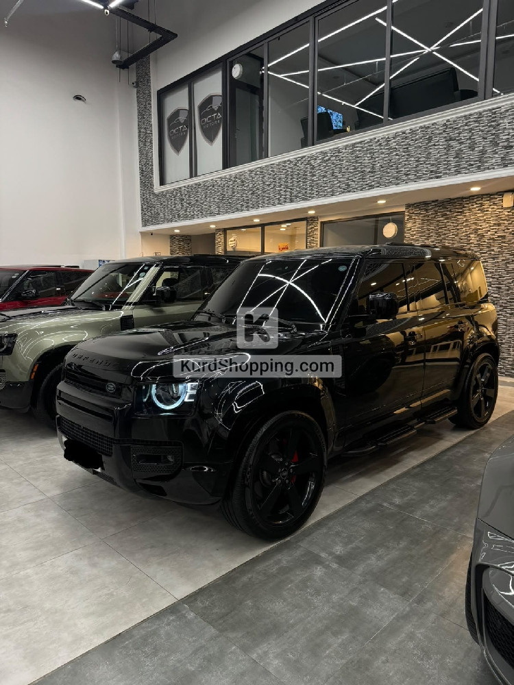 Land Rover Defender 2023