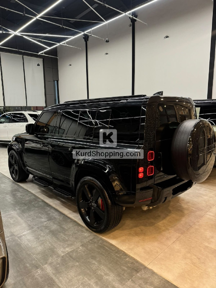 Land Rover Defender 2023
