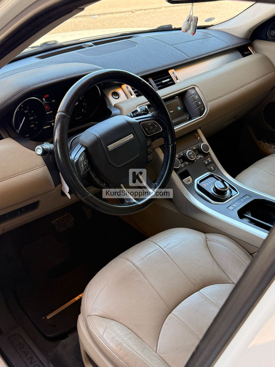 Land Rover Evouq  2017