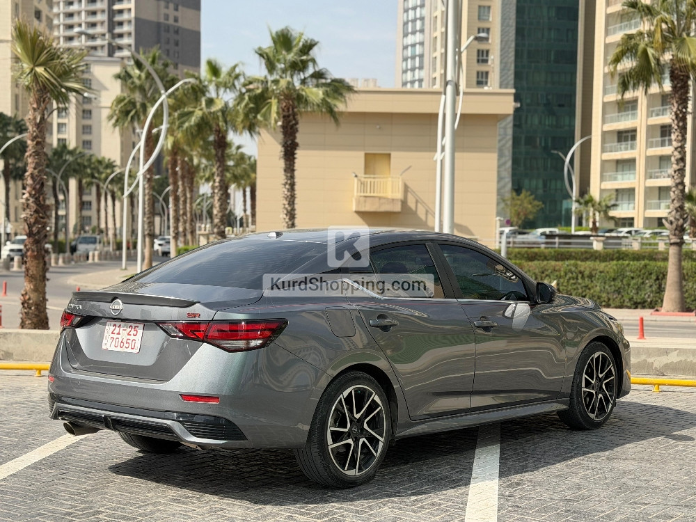 Nissan Sentra 2024
