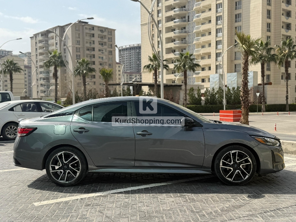 Nissan Sentra 2024