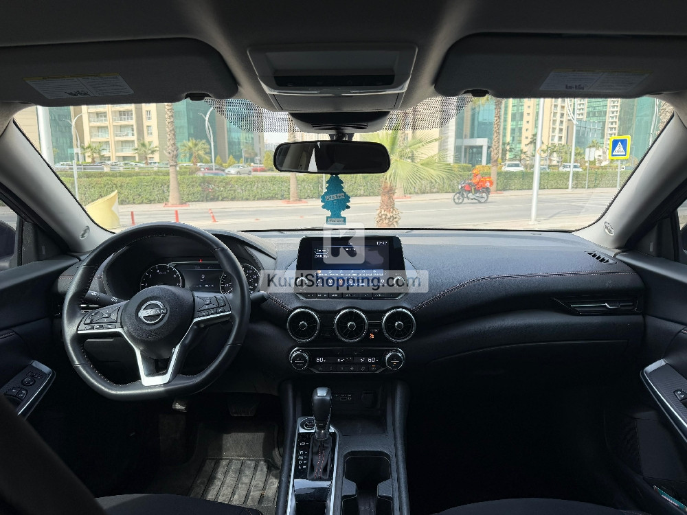 Nissan Sentra 2024