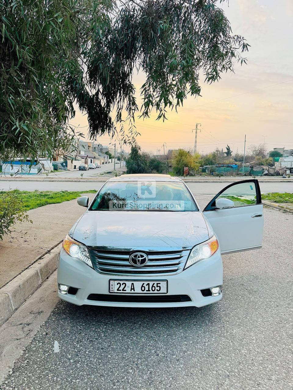 Toyota Avalon 2011