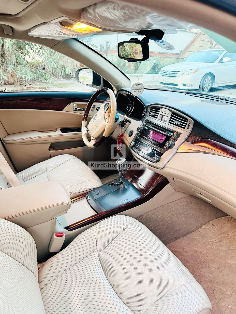 Toyota Avalon 2011
