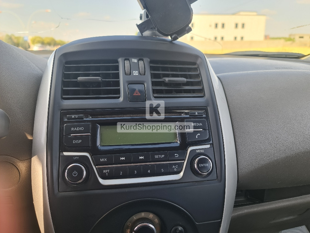 Nissan Sunny 2019