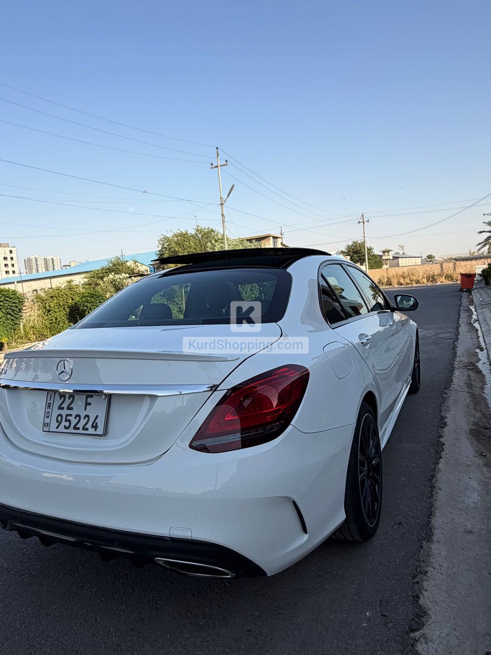 Mercedes Benz 300 2021