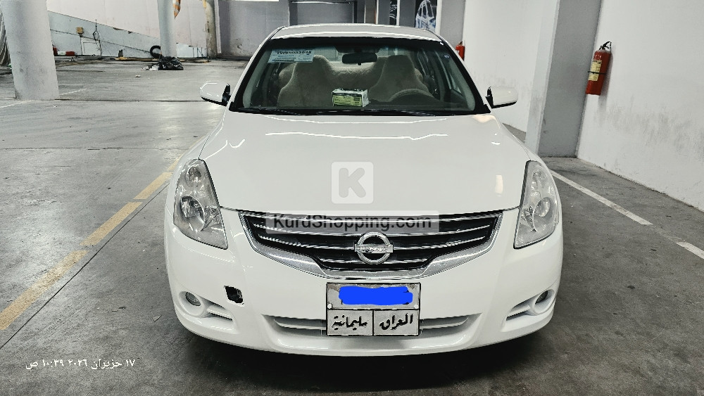 Nissan Altima 2012