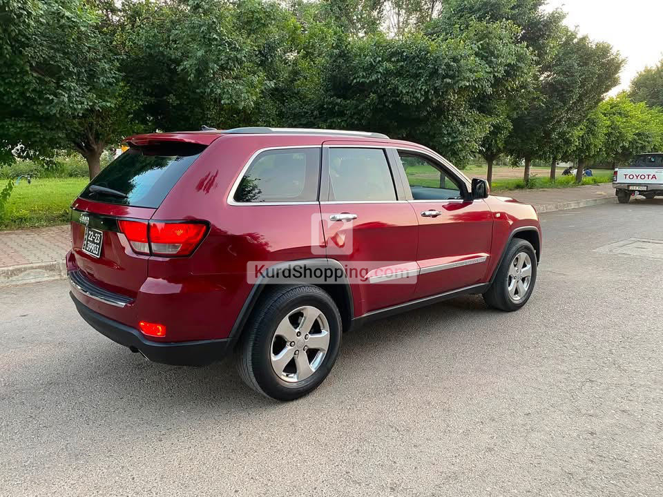JEEP Laredo 2012