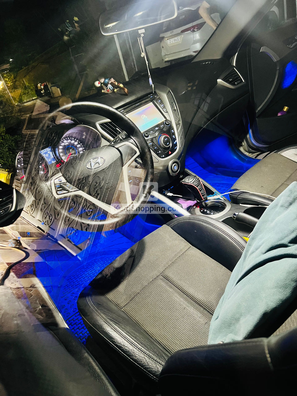 Hyundai Veloster 2013