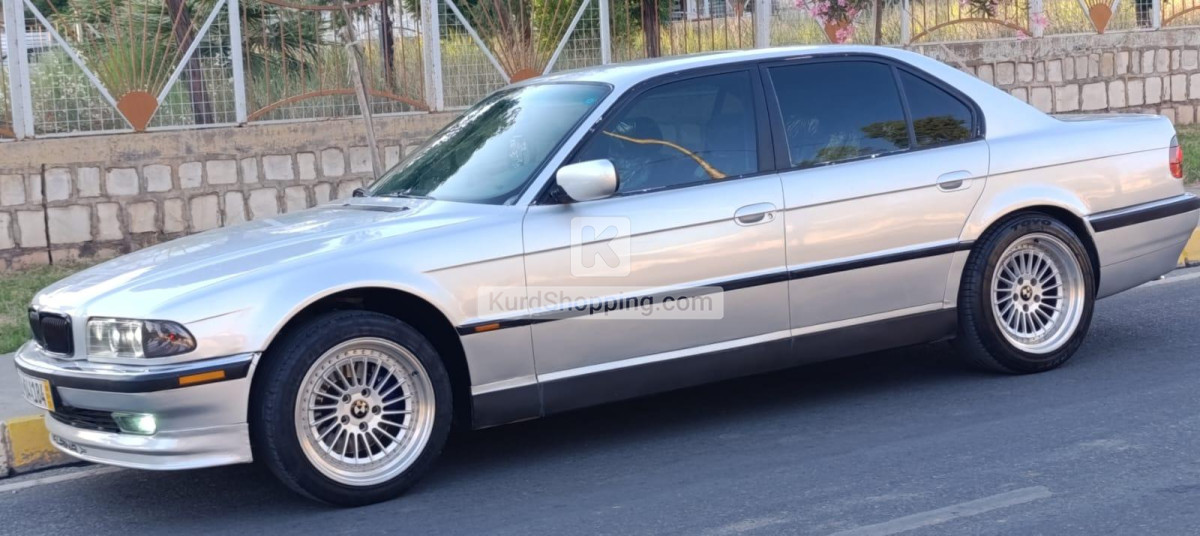 BMW E38 1994