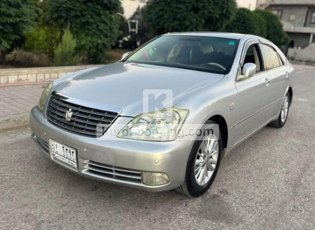 Toyota Crown 2005