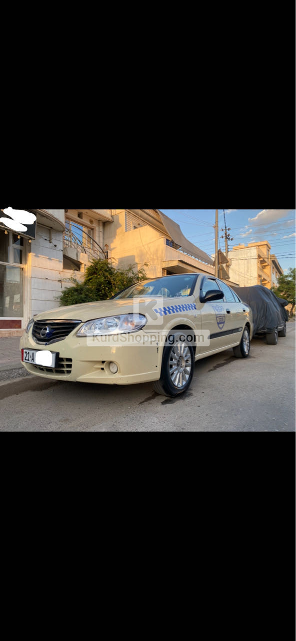 Nissan Sunny 2011