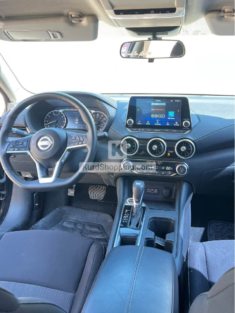 Nissan Sentra 2024