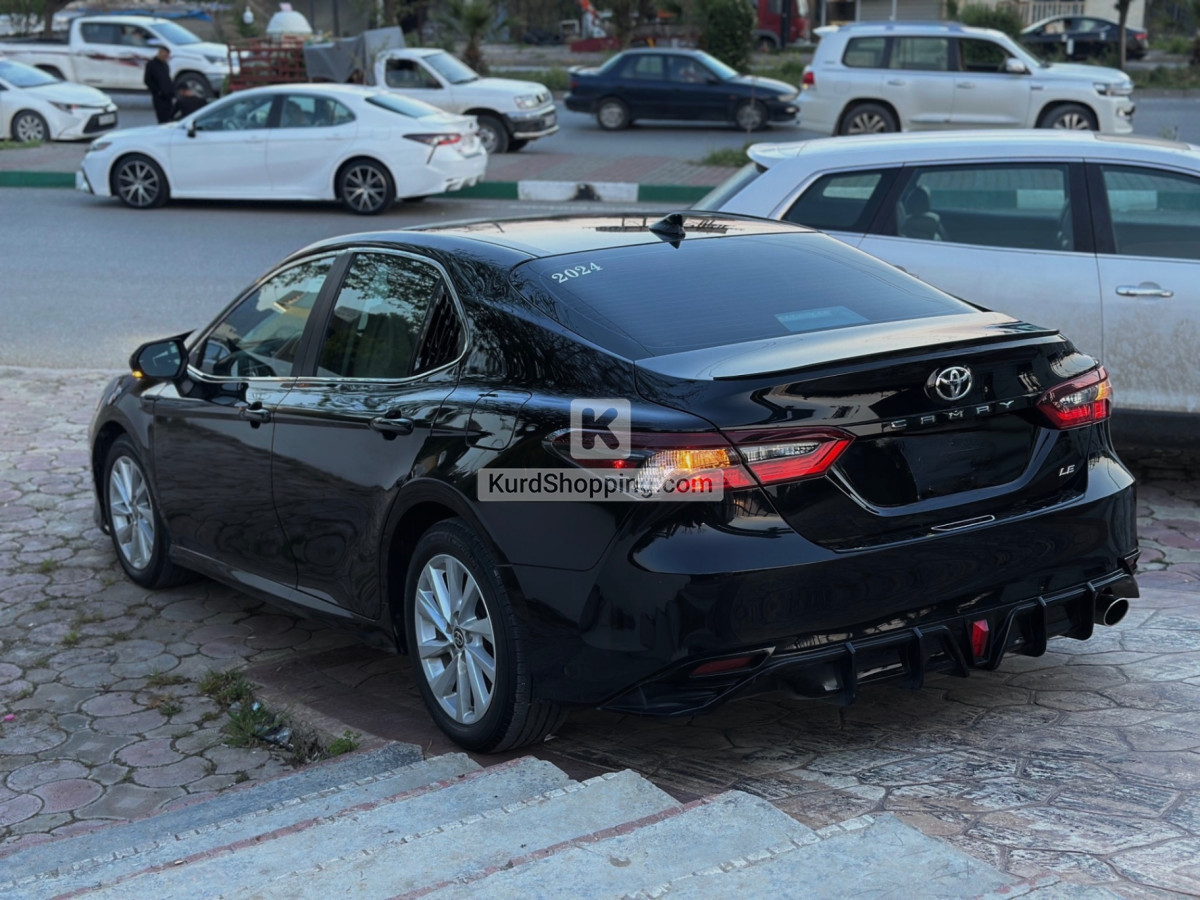 Toyota Camry 2024