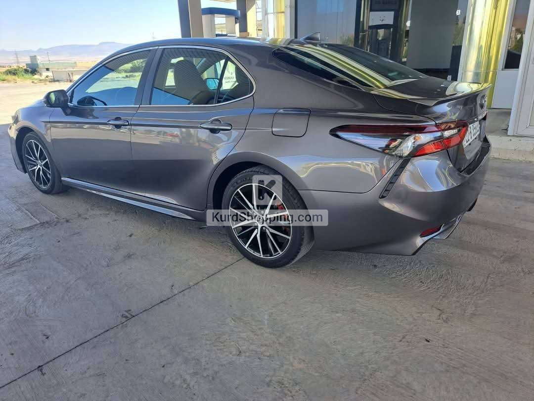 Toyota Camry 2022