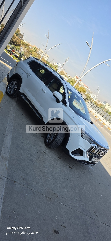 Geely Okavango 2025