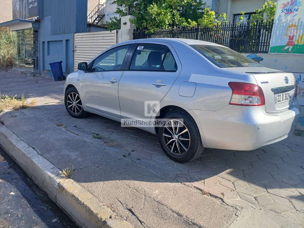 Toyota Yaris 2011