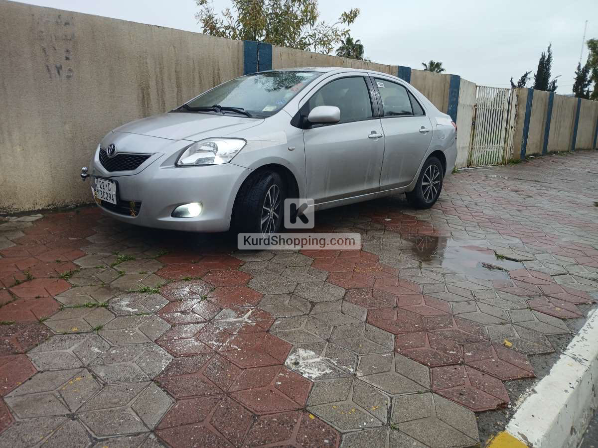Toyota Yaris 2011