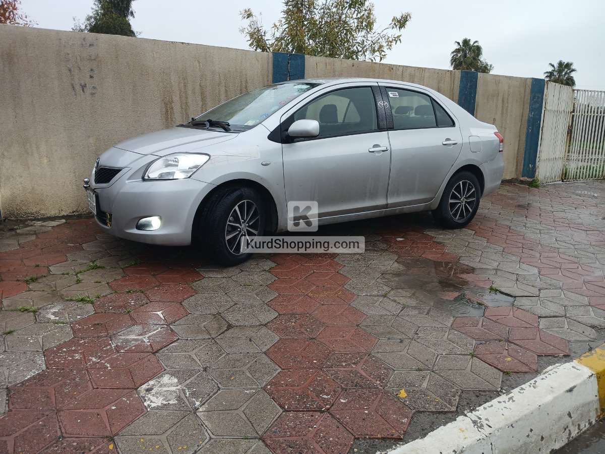 Toyota Yaris 2011