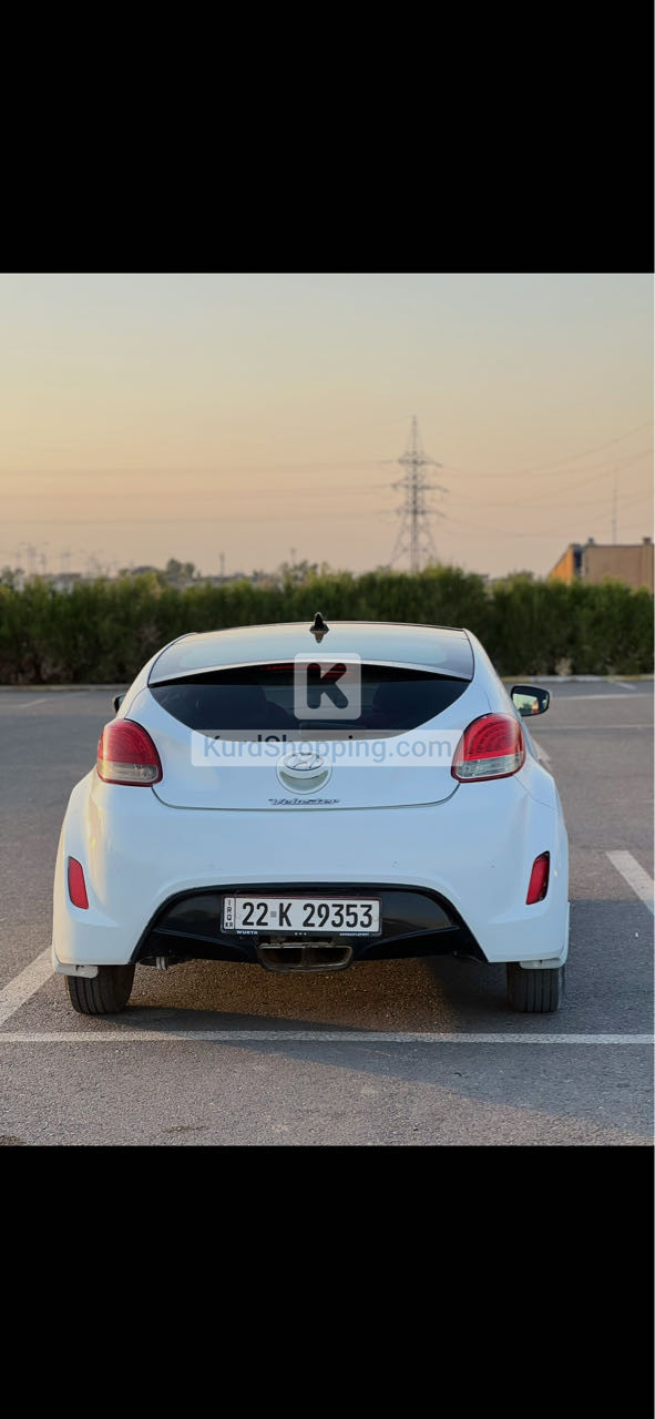 Hyundai Veloster 2013