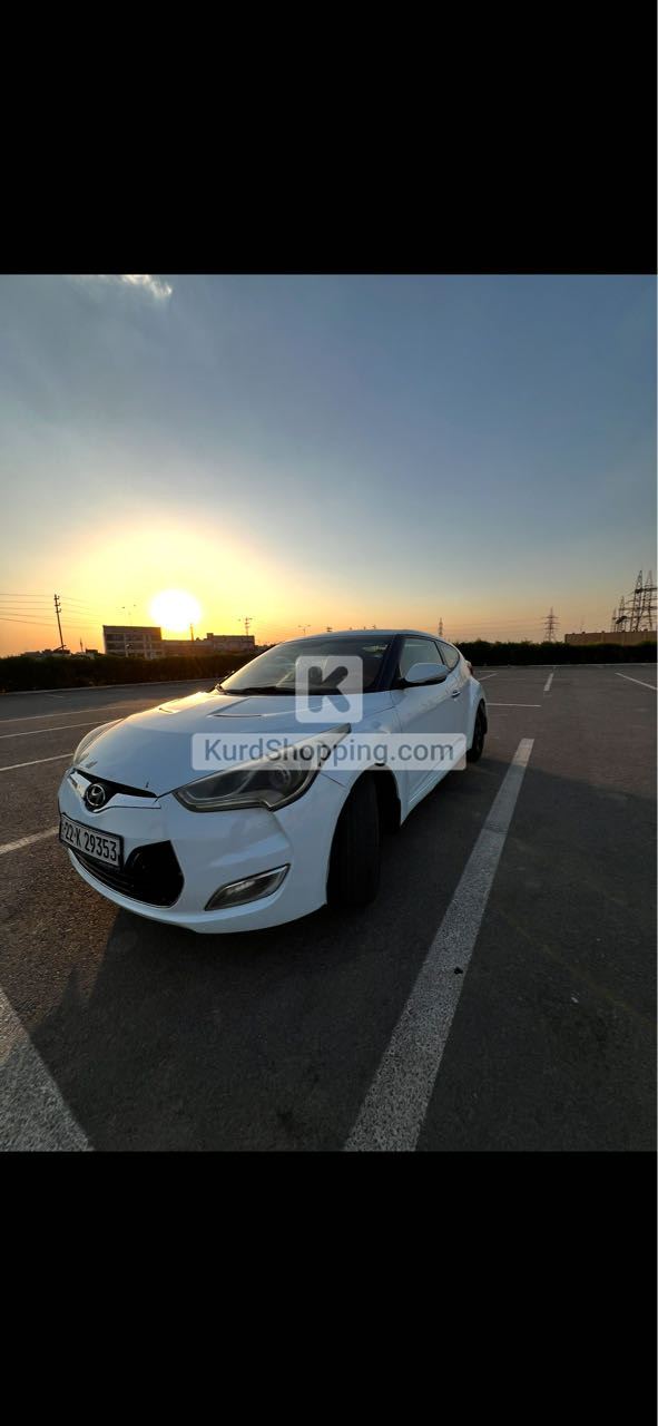 Hyundai Veloster 2013