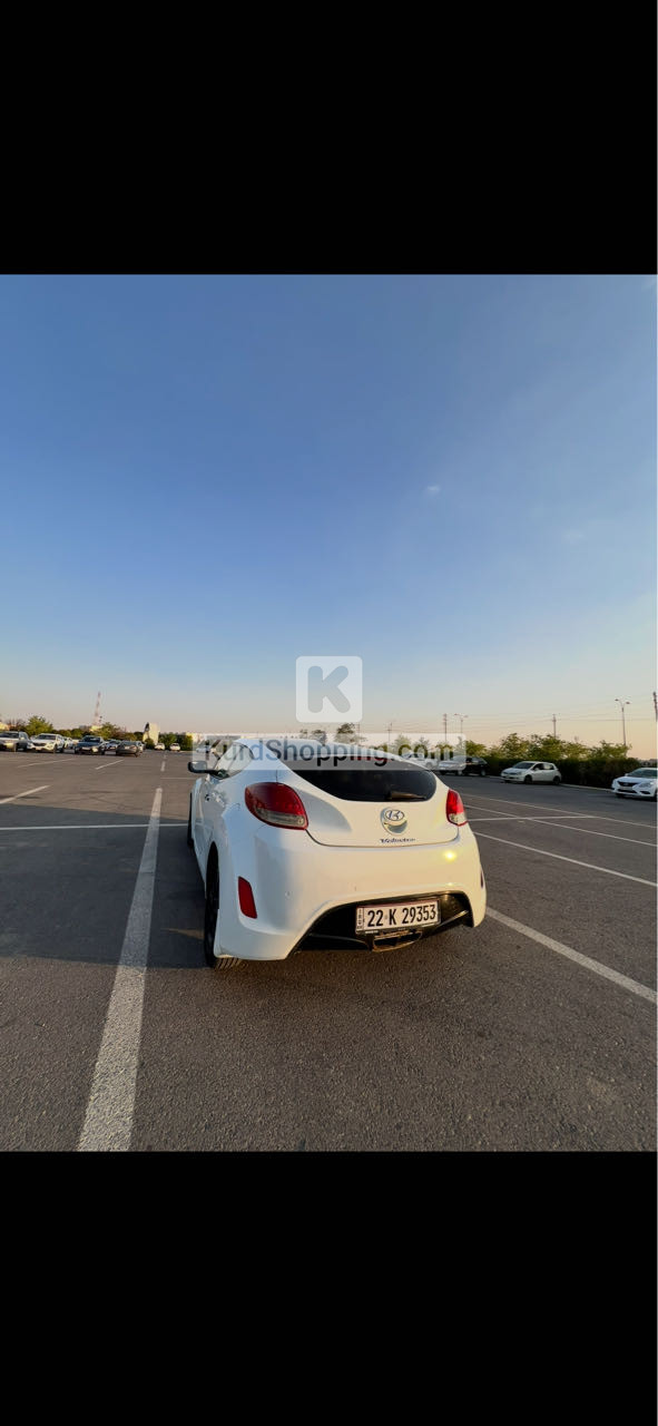 Hyundai Veloster 2013