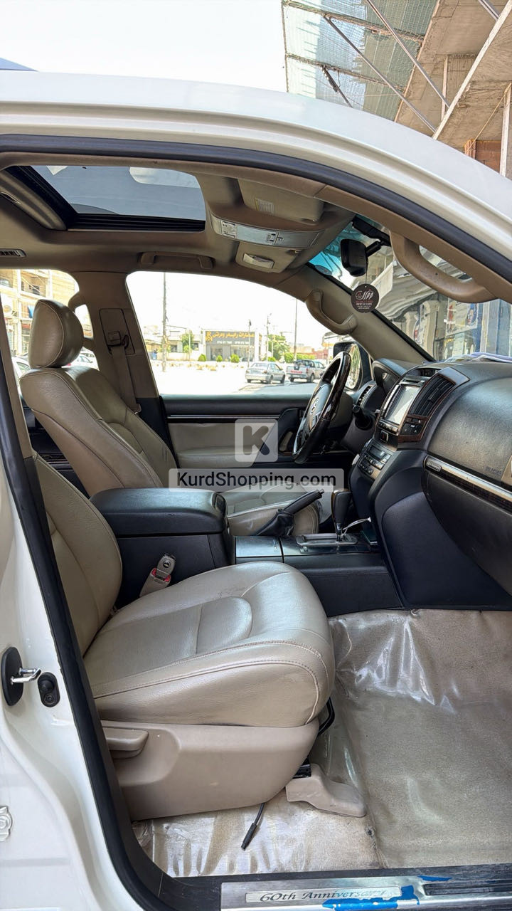 Toyota Landcruiser 2011
