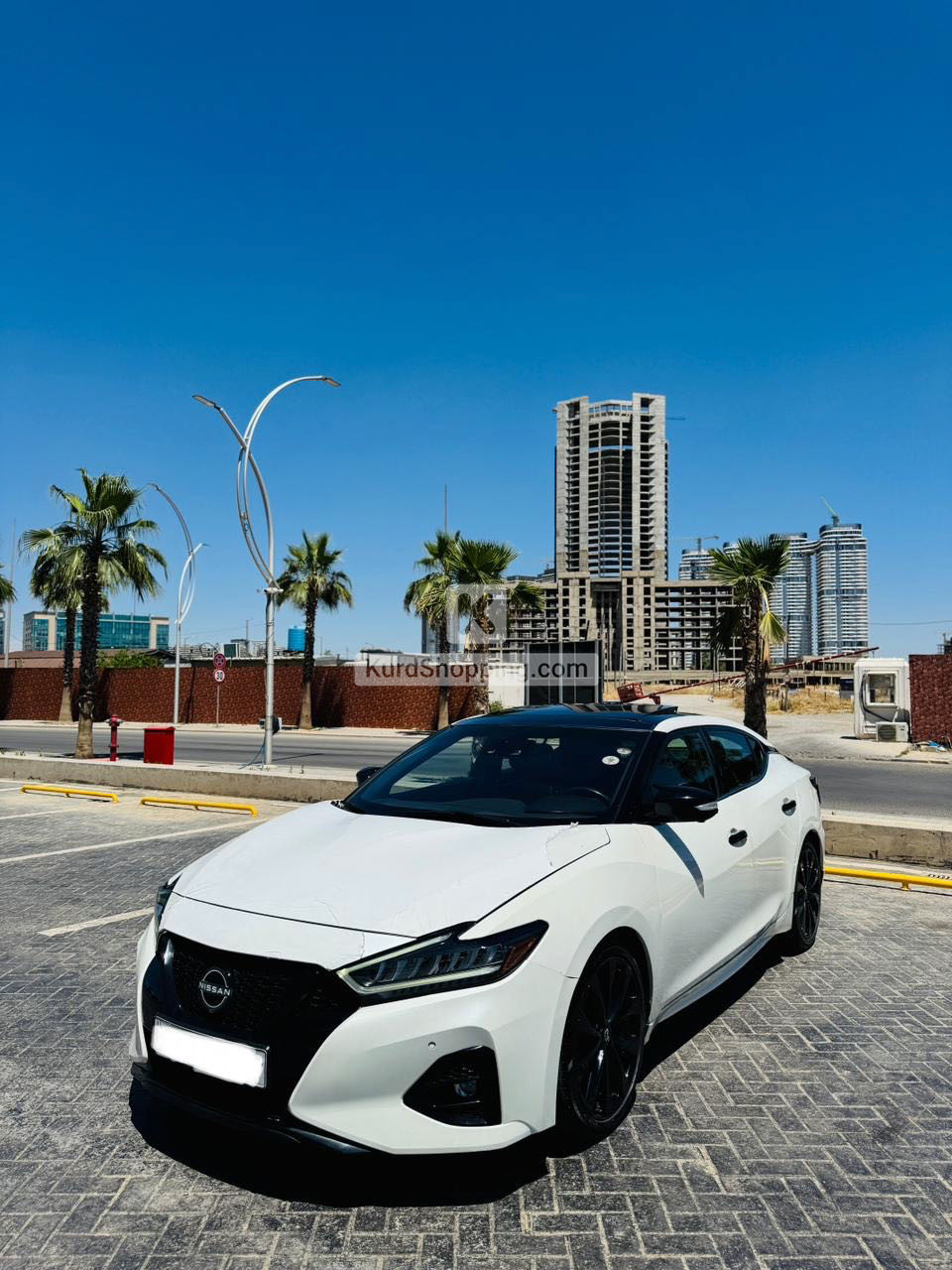 Nissan Maxima 2023