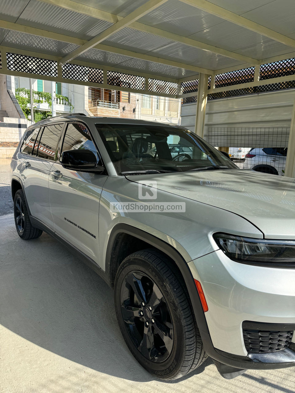 JEEP Laredo 2023