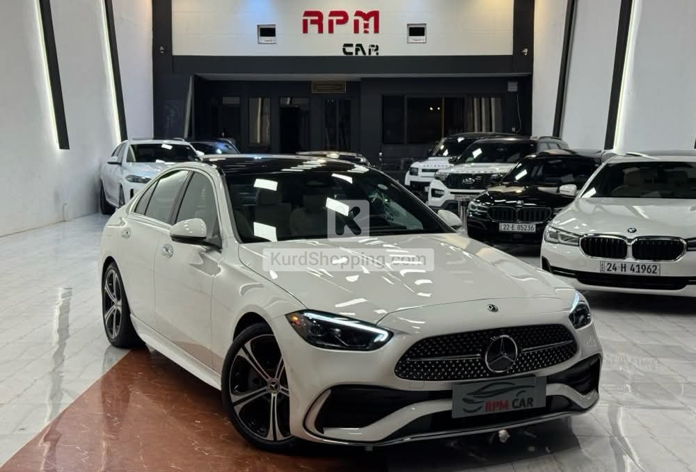 Mercedes Benz C-Class 2024