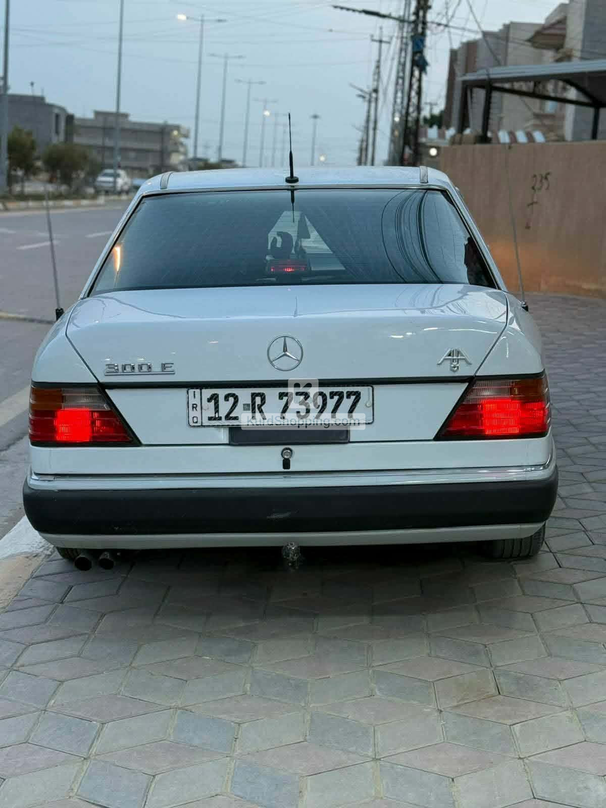 Mercedes Benz 300 1992