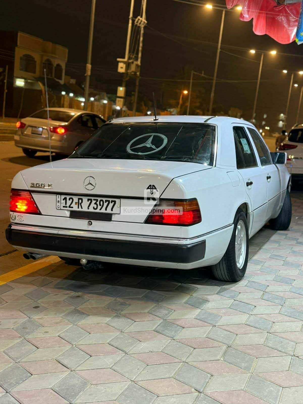 Mercedes Benz 300 1992