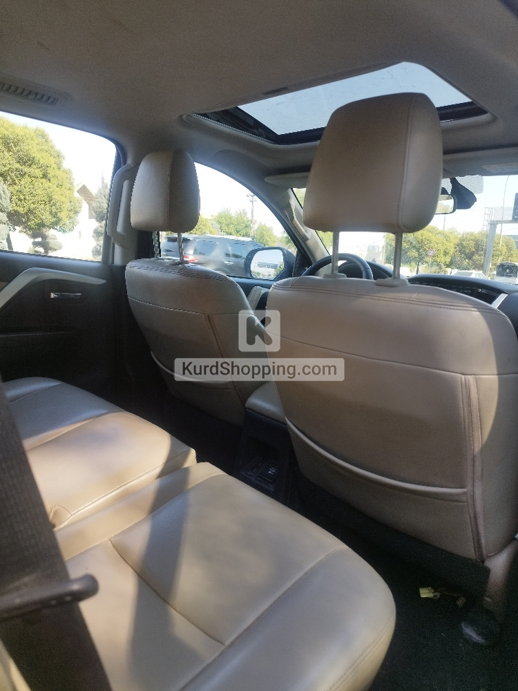 Mitsubishi Pajero 2020