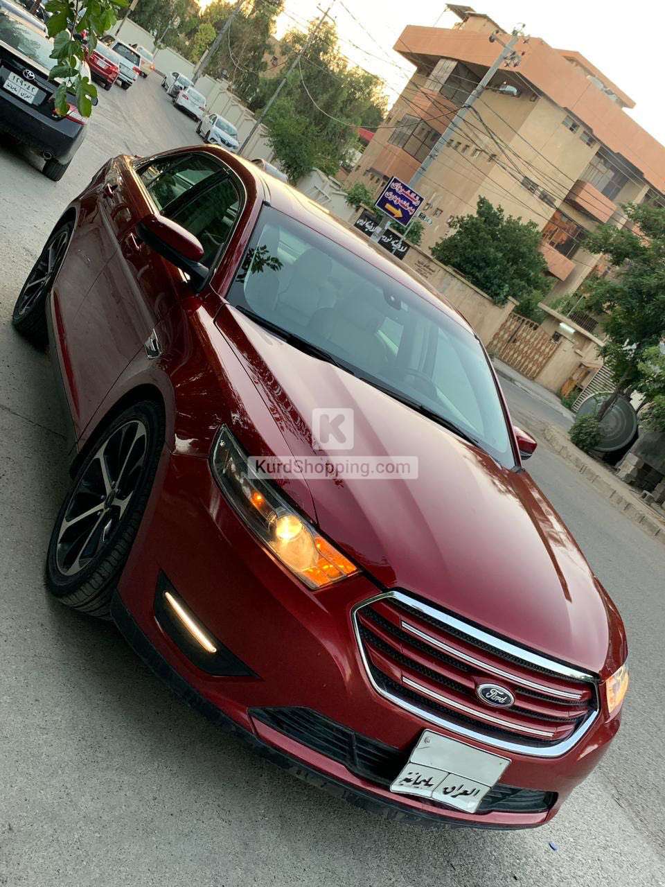 Ford Taurus 2016