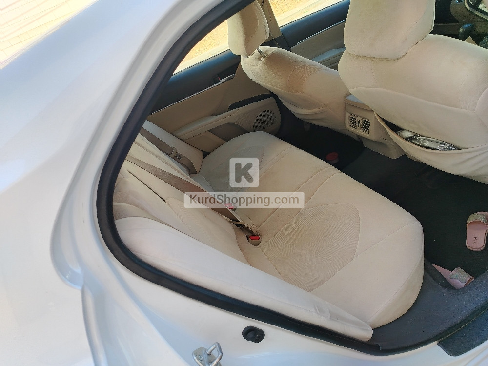 Toyota Camry 2019