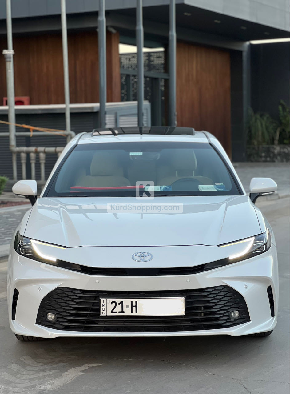 Toyota Camry 2025