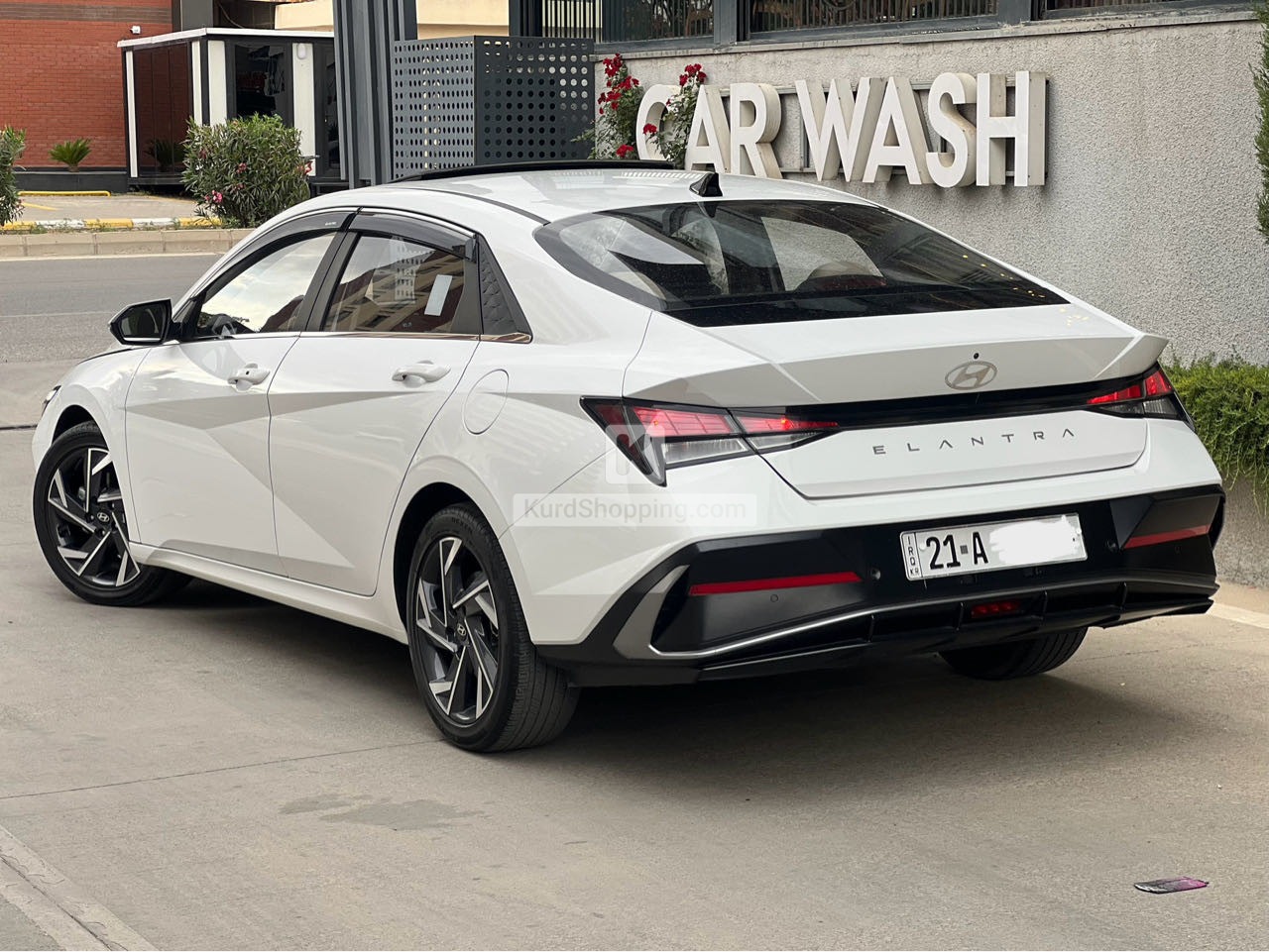 Hyundai Elantra 2024