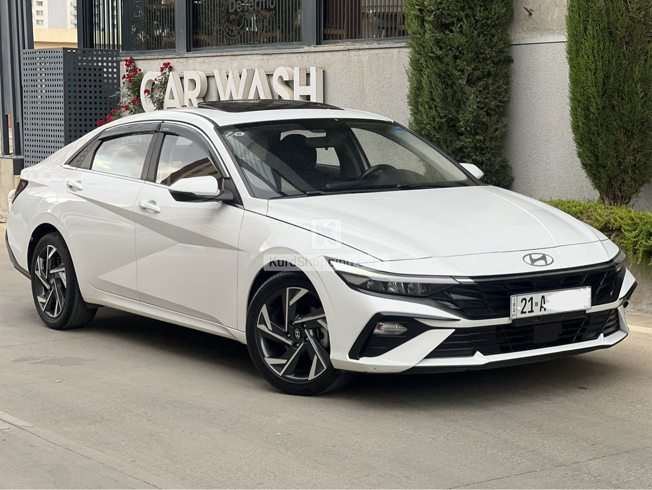 Hyundai Elantra 2024