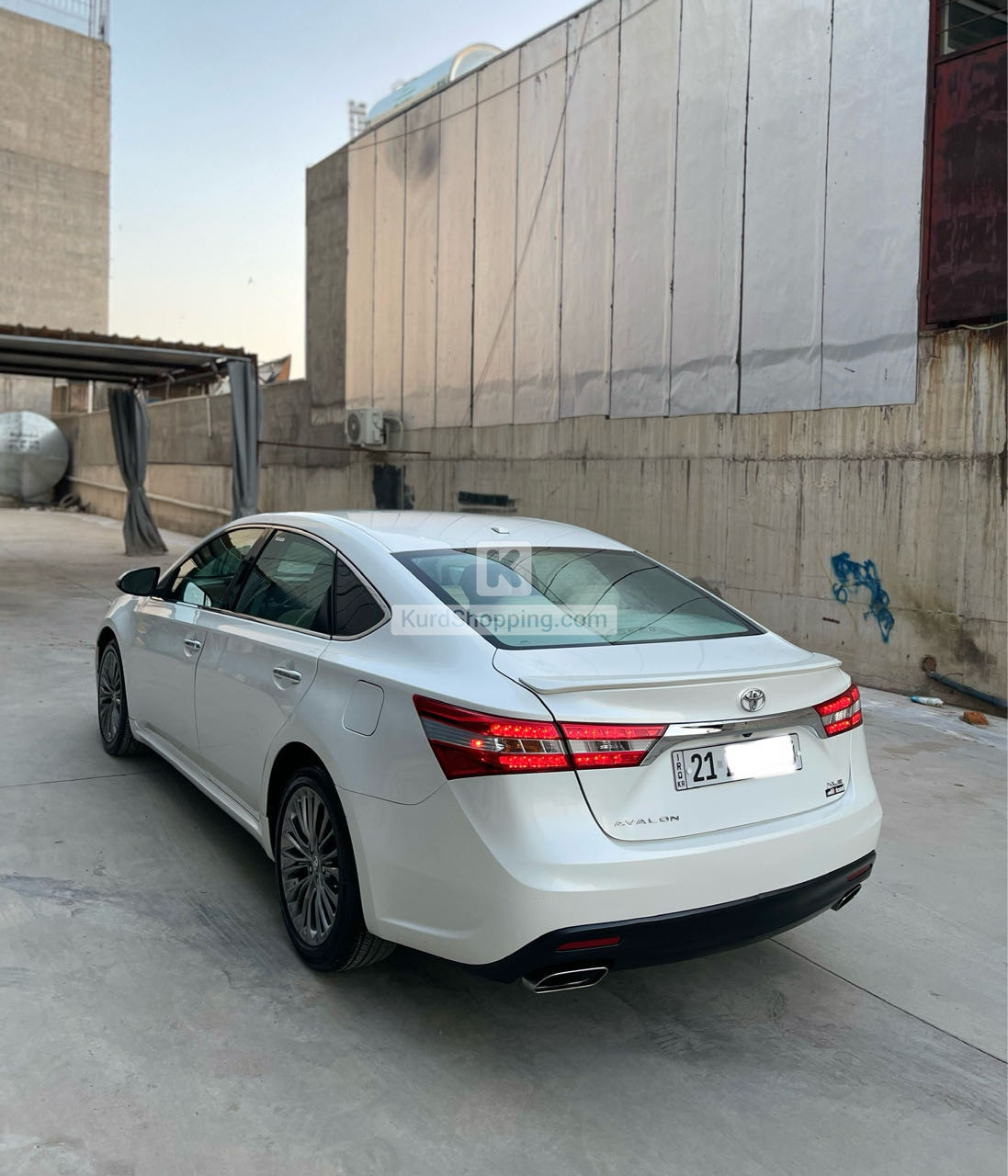 Toyota Avalon 2015