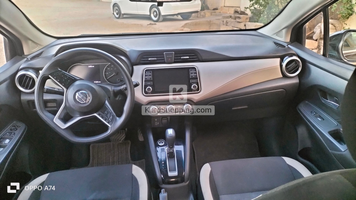 Nissan Versa 2021