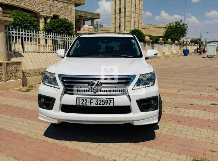 Lexus LX570 2013