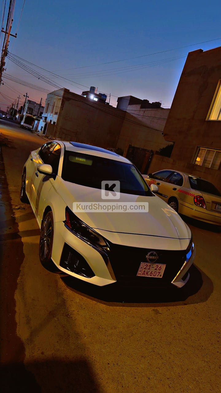 Nissan Altima 2024