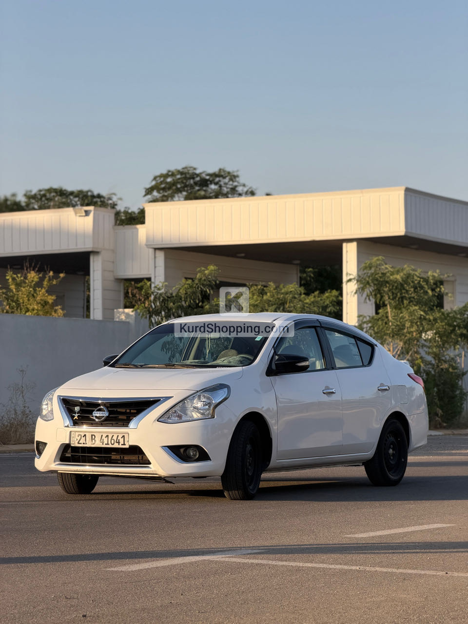 Nissan Sunny 2024
