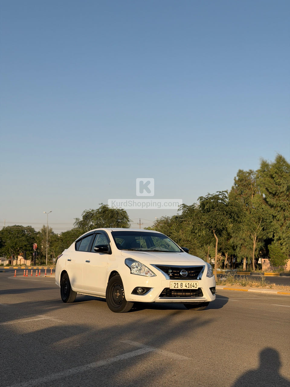 Nissan Sunny 2024