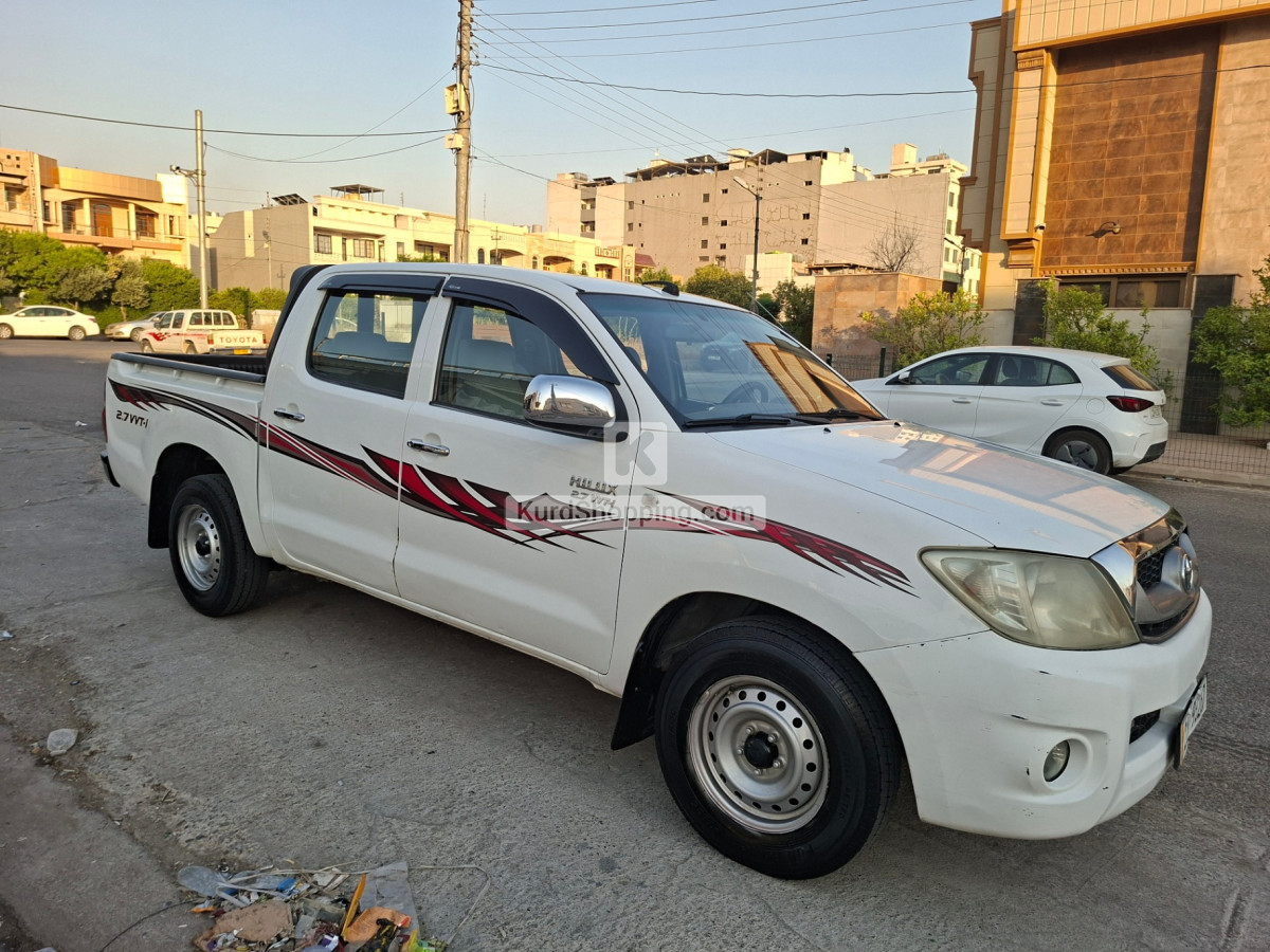 Toyota Hilux 2011