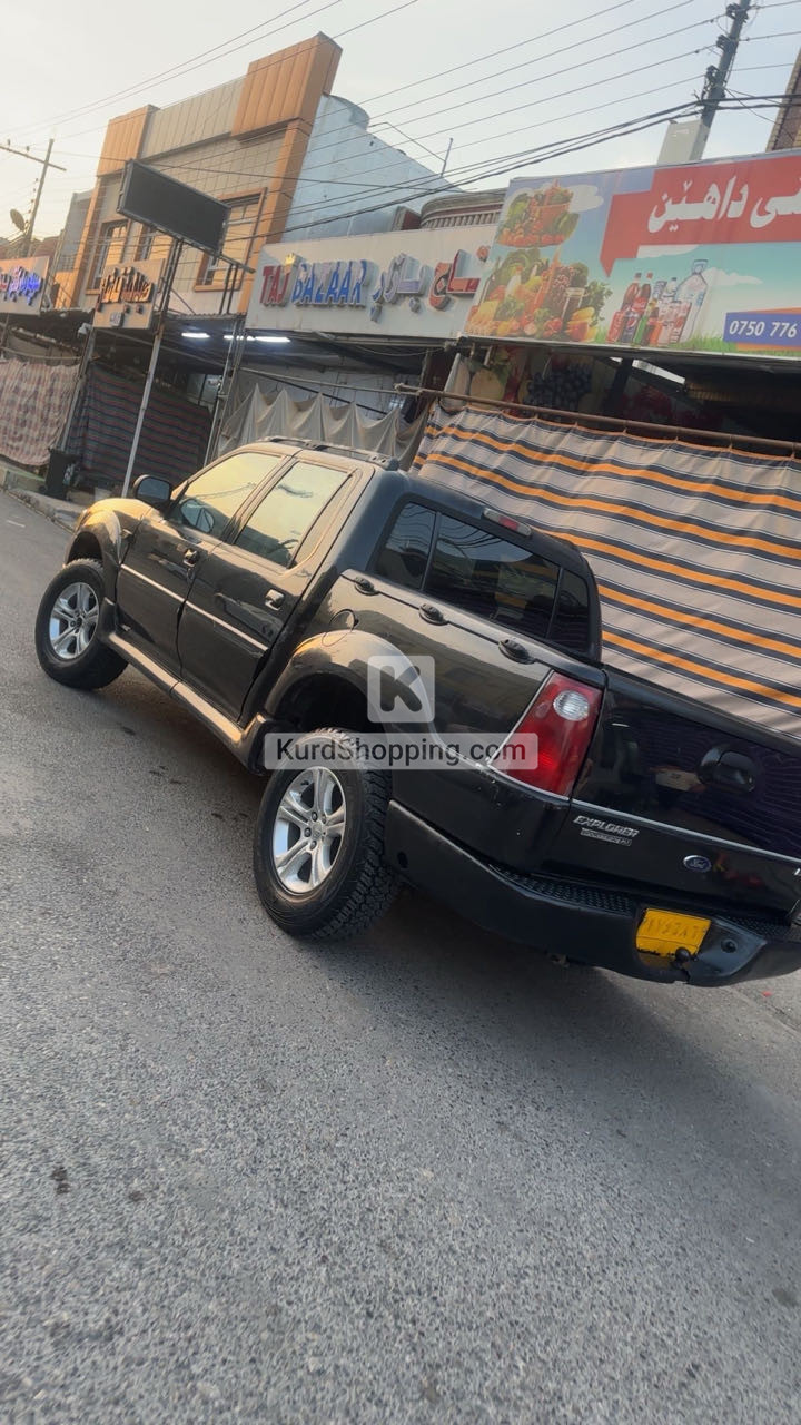 Ford Explorer 2003