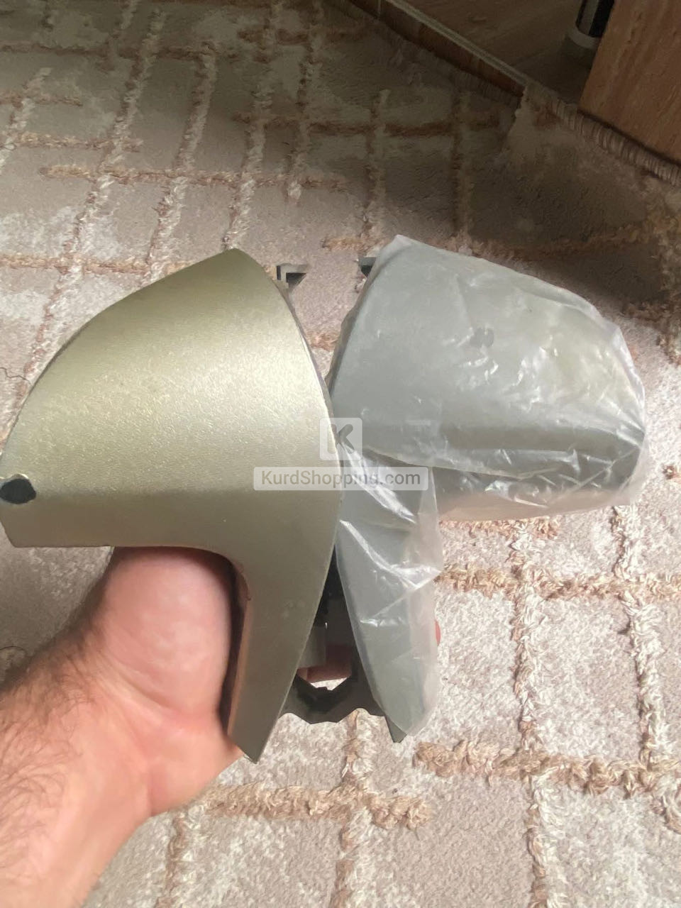 هه نديك ئه شياي بيكاشؤ بؤ فرؤشتن