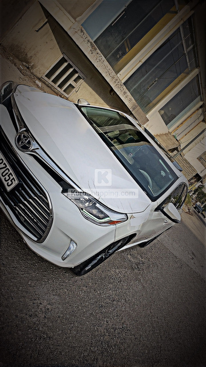 Toyota Avalon 2015