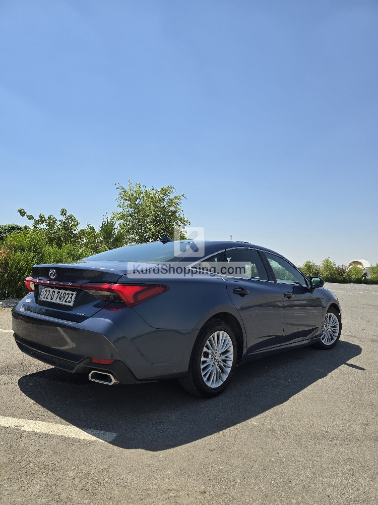 Toyota Avalon 2021