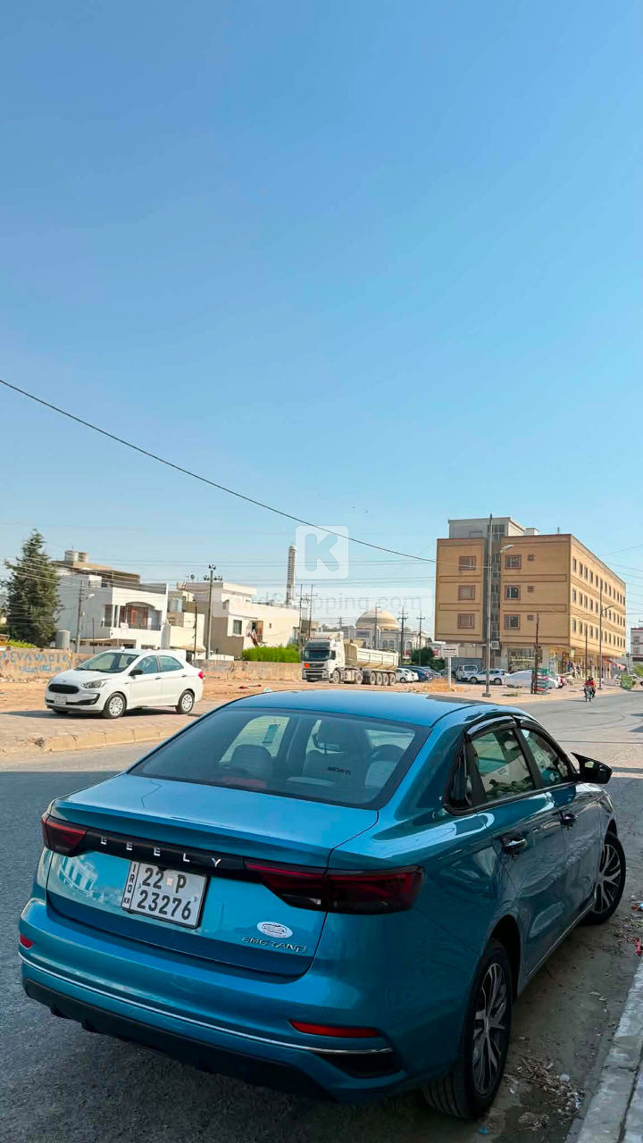 Geely Emgrand 2024